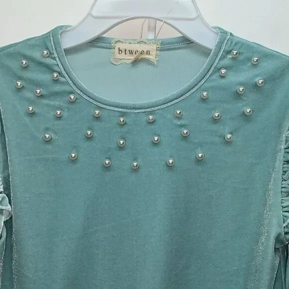 🔥 Btween velvet green 2 pc set sweater & pants sz 8 New - Picture 4 of 6